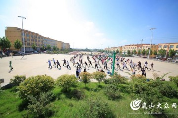 竞技宝- 海登海姆山区建造训练基地，海拔优势引关注  