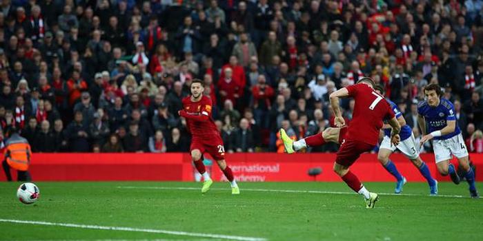  弗赖堡连胜势头不可阻挡，德甲中游球队异军突起